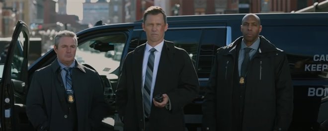 Honest thief - Phi vu hoan luong